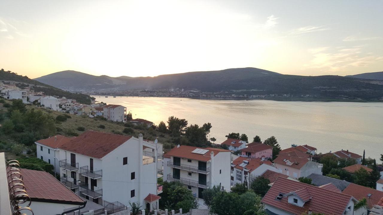Apartments Zuzul - Trogir Exterior photo
